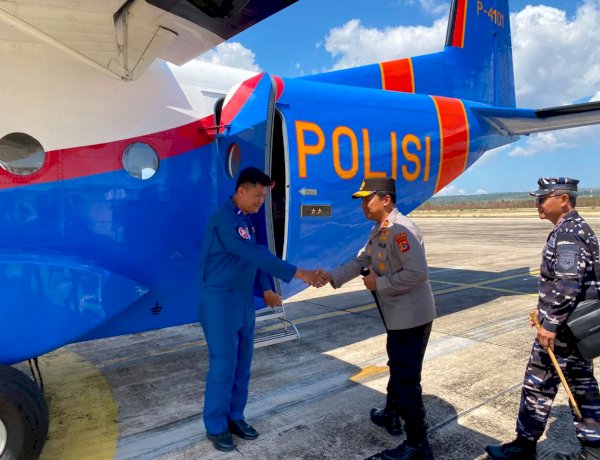 Gerak Cepat Polri Tanggap Gempa: Siang Kapolda NTT Terbang ke Sikka, Malam Ini Perkuatan Mabes Diberangkatkan