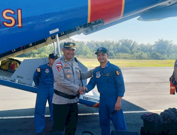 Misi Kemanusiaan Gempa Flores, Personel Mabes Polri dan 10 K-9 Tiba di Ngada