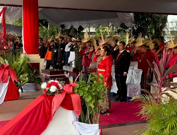 Wakapolres Rote Ndao dan PJU Hadiri Upacara Penurunan Bendera Dalam Rangka HUT RI Ke 81