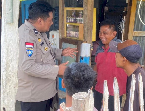 Jalin Silaturahmi Dengan Warga Binaan, Bhabinkamtibmas Polsek Rote Timur  Tingkatkan Kegiatan Sambang