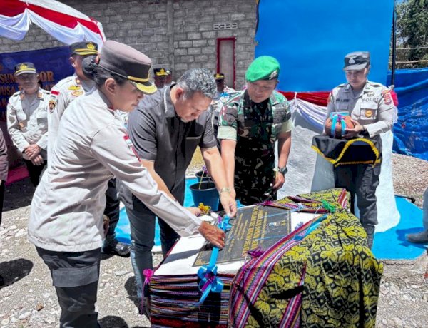 Atasi Solusi Air Bersih di Perbatasan, Kapolda NTT Bangun Sumur Bor untuk 203 KK di Desa Oelami TTU
