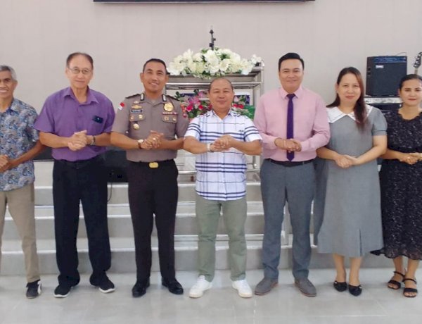 Minggu Kasih, Kapolsek Lobalain : Patuhi Rambu Lalu lintas dan Jaga Keselamatan di Jalan Raya