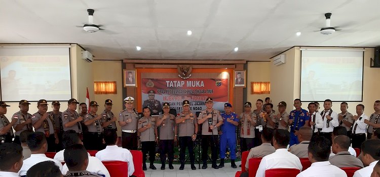 Mengawali Kunker Ke Polres Rote Ndao, Kapolda NTT Gelar Tatap Muka Dengan Seluruh Personel