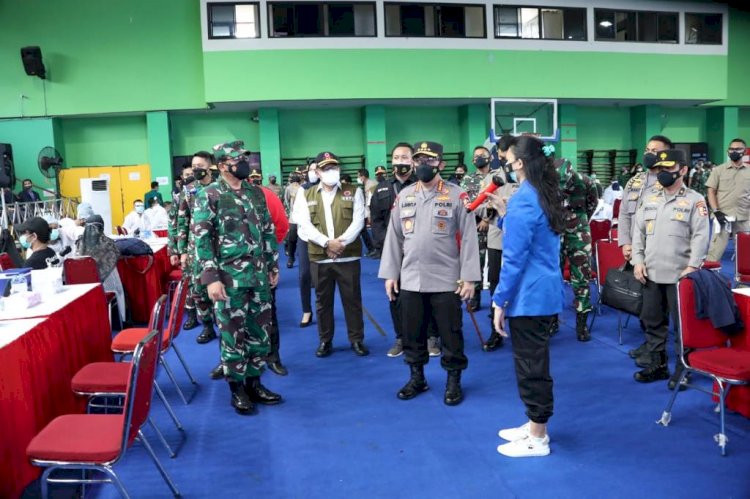 Polri Bersama Mahasiswa Bersinergi Dalam Penanggulangan Pandemi Covid-19