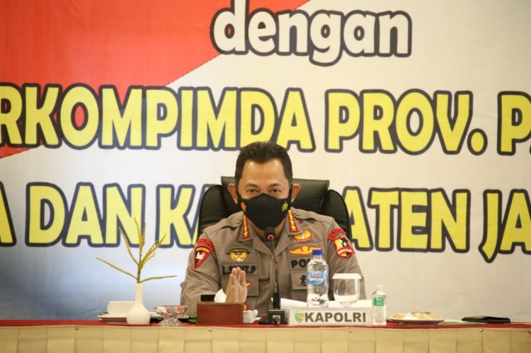 Pimpin Rapat Forkopimda Jayapura, Kapolri Tekankan Kesiapan PON dan Penanganan Covid-19