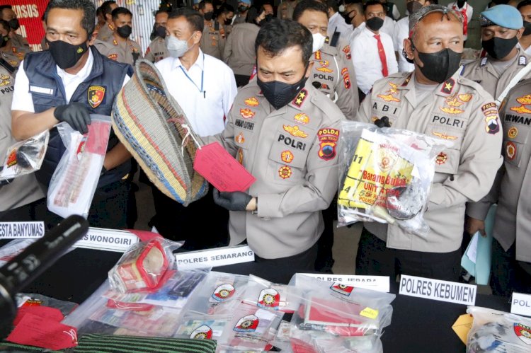 Polda Jateng Tangkap Ratusan Pelaku Judi dalam 1 hari , Kapolda Jateng : Libatkan juga Tokoh Masyarakat dalam pembinaan