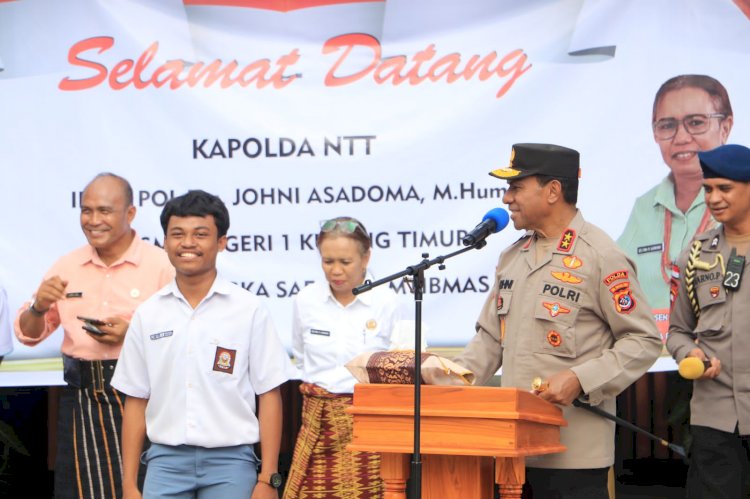 Safari Kamtibmas,  Kapolda NTT Sambangi  SMA Negeri 1 Kupang Timur