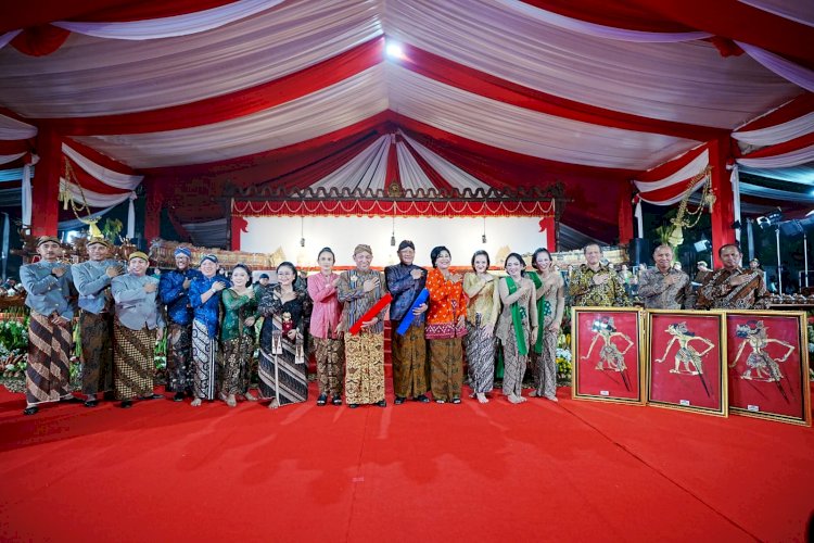 Gelar Wayang Kulit Lakon Wahyu Cakraningrat, Kapolri: Sinergisitas TNI, Polri, Rakyat Makin Kuat