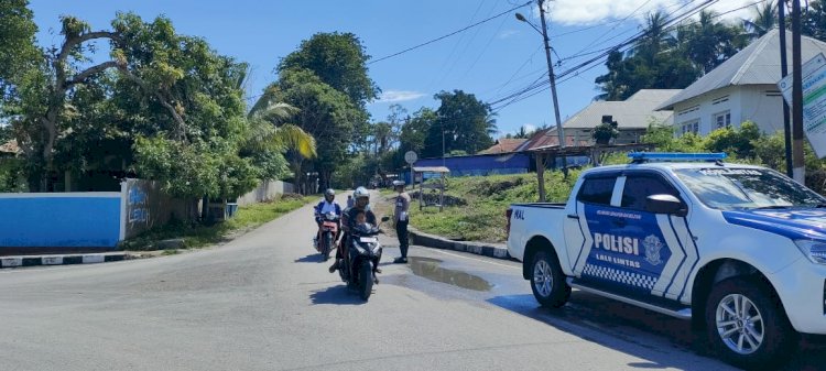 Ciptakan Kamseltibcarlantas, Satuan Lantas Polres Rote Ndao Rutin Laksanakan Gatur Pagi