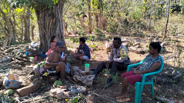 Kapolsek Rote Selatan : Melalui Peran Bhabinkamtibmas Upaya Cipta Kondisi Kamtibmas Kondusif Pilkada Serentak 2024 Terus Ditingkatkan