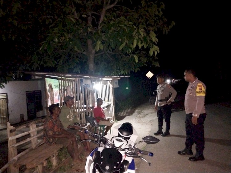Gencar Lakukan Patroli Dialogis Untuk Tetap Bina Kemitraan Dengan Masyarakat : Kapolsek Rote Selatan