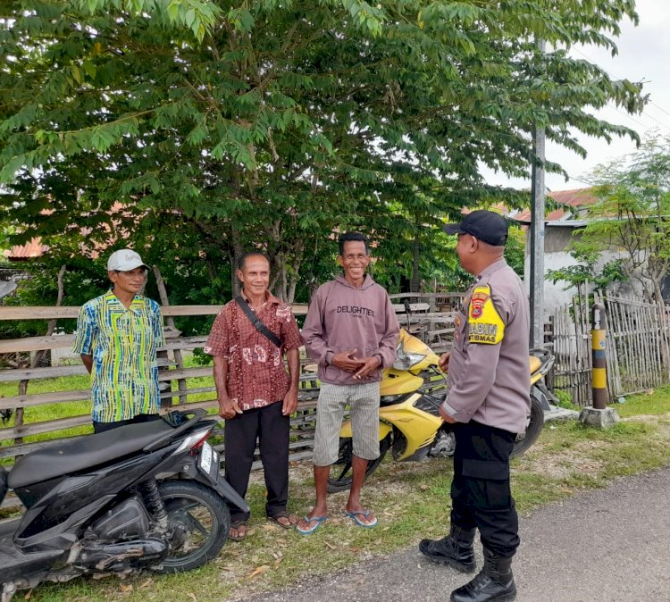 Bhabinkamtibmas Polsek Rote Timur Lakukan Patroli dan Dialog Bersama Warga Di Desa Lakamola