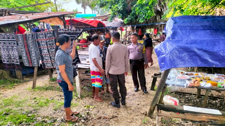 Personel Polsek Rote Barat Daya Laksanakan Patroli Untuk Tingkatkan Keamanan Masyarakat