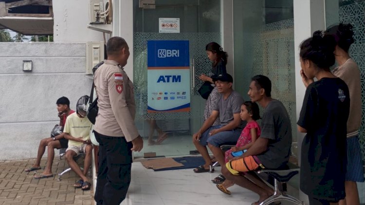 Patroli Preventif Polsek Rote Barat Laut Sebagai Upaya Untuk Menciptakan Rasa Aman Bagi Masyarakat