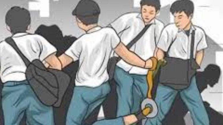 Seorang Siswa SMA 2 Oetefu Di Pukul Dengan Batu Kemudian Dikeroyok Karena Menolak Untuk Berkelahi