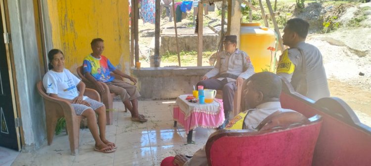 Patroli Dialogis Bhabinkamtibmas Polsek Rote Selatan Bersama Warga Binaan