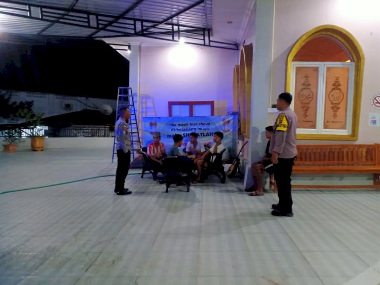 Safari Sahur Polsek Lobalain Pada Mesjid AL Ikhwan Baa