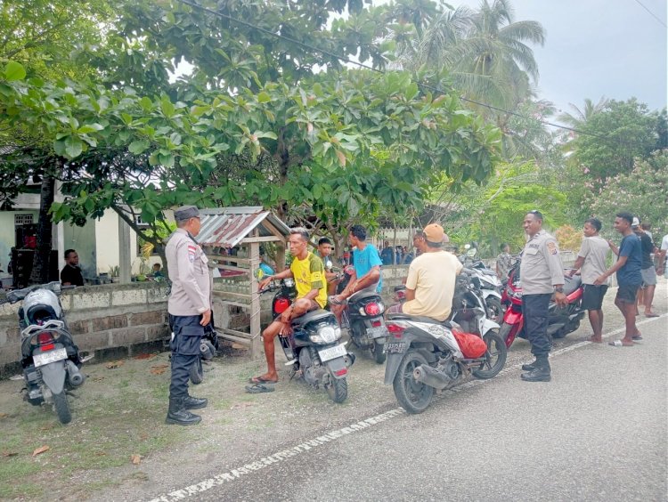 Kegiatan Kepolisian Personel Polsek Rote Barat Ciptakan Kamtibmas Tetap Kondusif