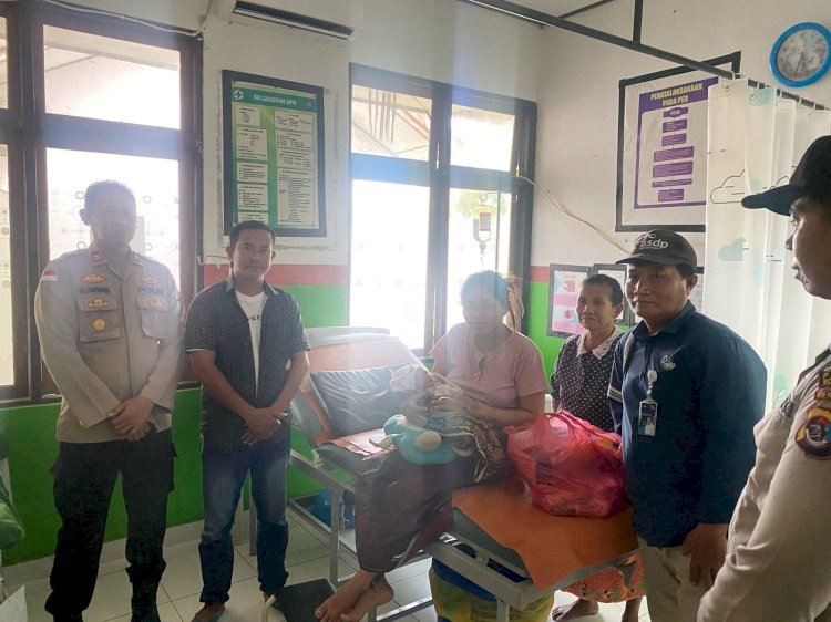 Gerak Cepat Personel Operasi Ketupat Turangga 2025 Membantu Penumpang Kapal Yang Akan Melahirkan