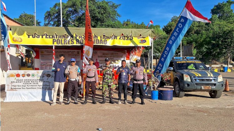 Personel Polsek Pantaibaru Lakukan Pengamanan Pada Pelabuhan Pantaibaru, Berikan Keamanan Bagi Masyarakat