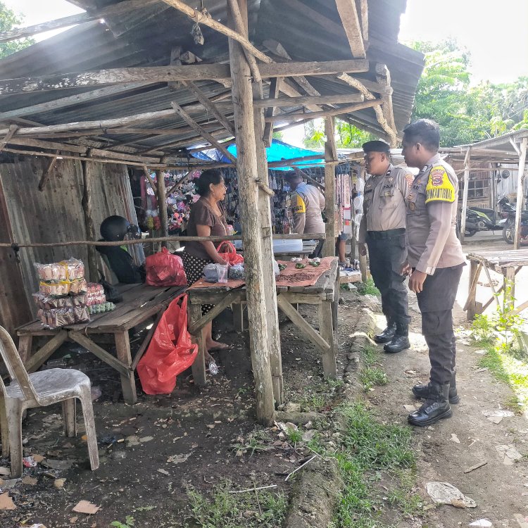Patroli Preventif Personel Polsek Rote Barat Laut Untuk Jaga Kamtibmas Tetap Kondusif