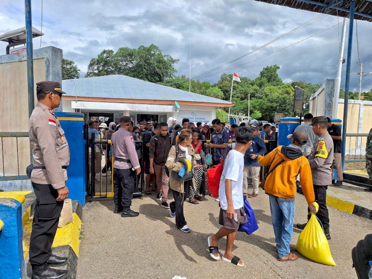 Iptu Parwata : Personel Polsek Pantaibaru Selalu Siaga Untuk Memastikan Keamanan Dan Kenyamanan Masyarakat Di Area Pelabuhan Pantaibaru