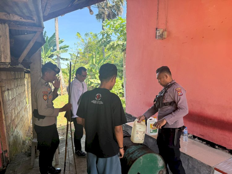 Hari Pertama Operasi Pekat Turangga 2025 , Polres Rote Ndao Berhasil Mengamankan 10 Liter Miras