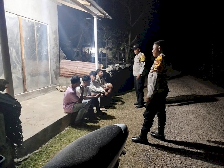 Kapolsek Rote Barat Laut : Tingkatkan Patroli Malam, Wujud Polri Untuk Masyarakat Diwilayah Hukum Polsek Rote Barat Laut