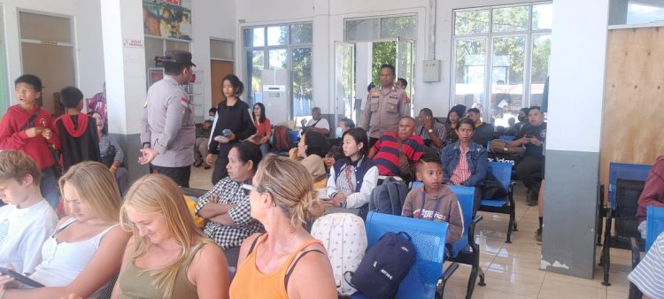 Kapolsek Lobalain : Polri Untuk Masyarakat,  Diwujudkan Dengan  Kegiatan Kepolisian Yang Ciptakan Keamanan Masyarakat