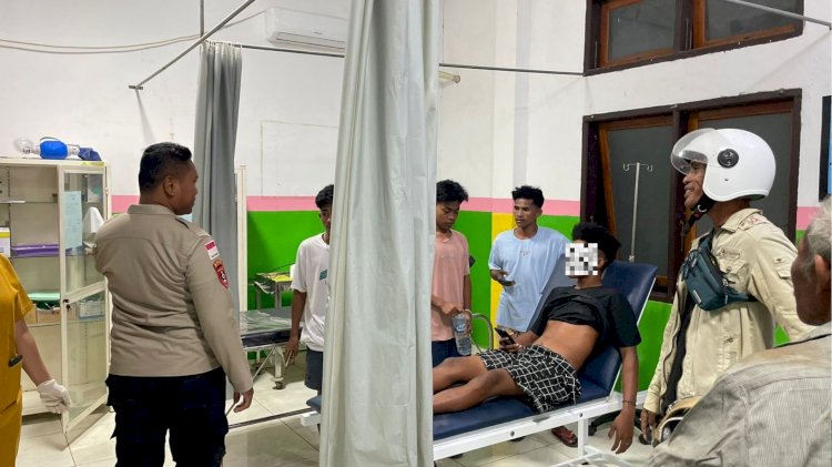 Lakalantas Tunggal Di Rote Tengah, Pemotor Jatuh Ke Dalam Lubang Proyek Sedalam Tiga Meter
