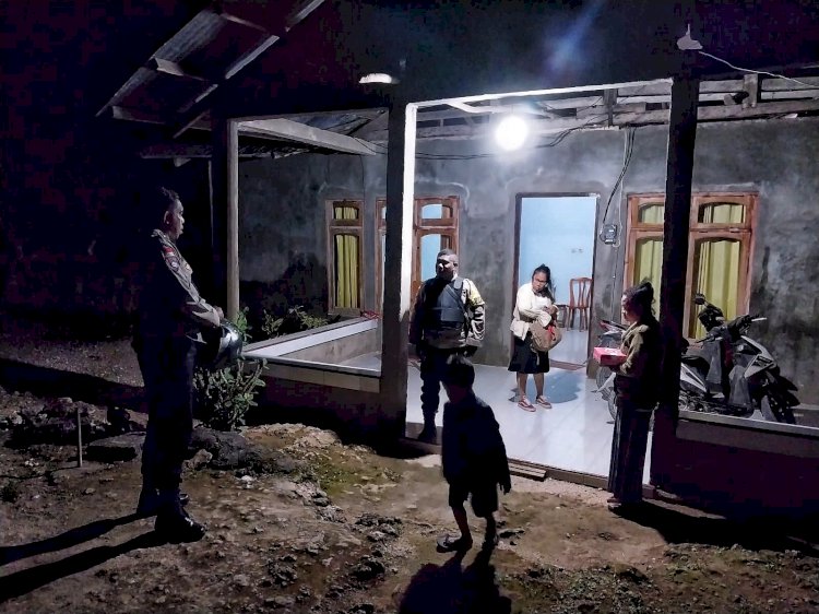 Patroli K2YD Polsek Rote Selatan Upaya Untuk Memberikan Jaminan Keamanan Bagi Masyarakat