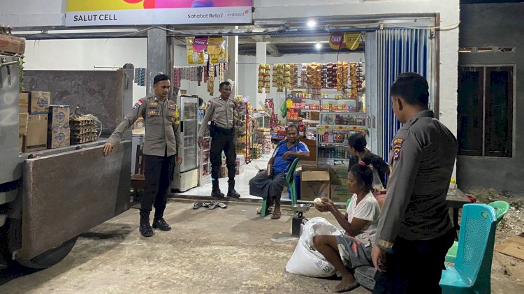 Patroli Malam Personel Polsek Rote Selatan, Upaya Untuk Ciptakan Kenyamanan Masyarakat