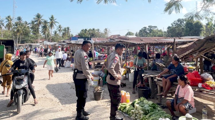 Personel Polsek RBL Laksanakan Patroli di Pasar, Jaga Keamanan dan Ketertiban