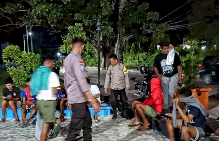 Patroli Malam Polsek Lobalain, Upaya Pencegahan Potensi Tindak Pidana