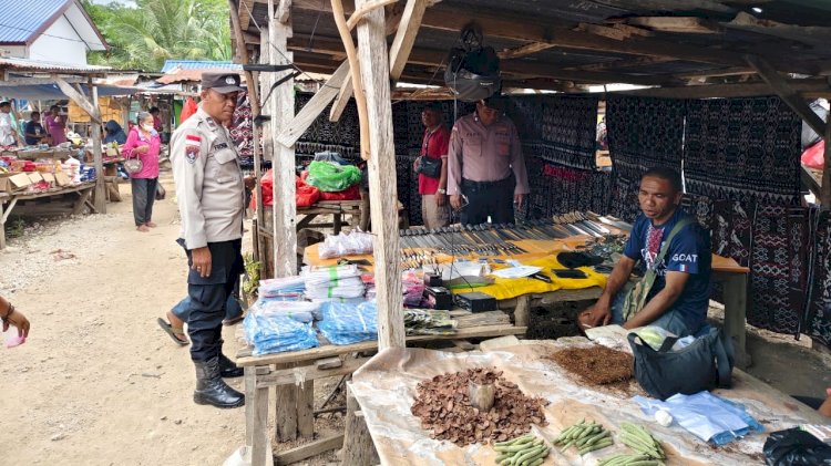 Polsek Pantaibaru Lakukan Pengamanan, Pastikan Pasar Olafulihaa Aman