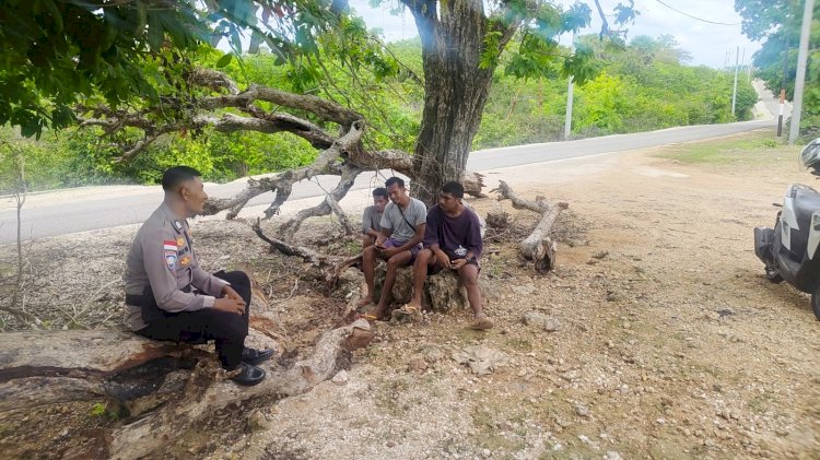 Bhabinkamtibmas Polsek Pantaibaru Aktif Sambangi Warga, Edukasi dan Pencegahan Berita Hoax