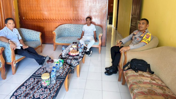 Anjangsana Kapolsek Lobalain Jalin Kerjasama Tingkat Kecamatan