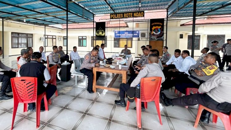 Kapolres Rote Ndao Pimpin Anev Operasi Zebra Turangga 2025