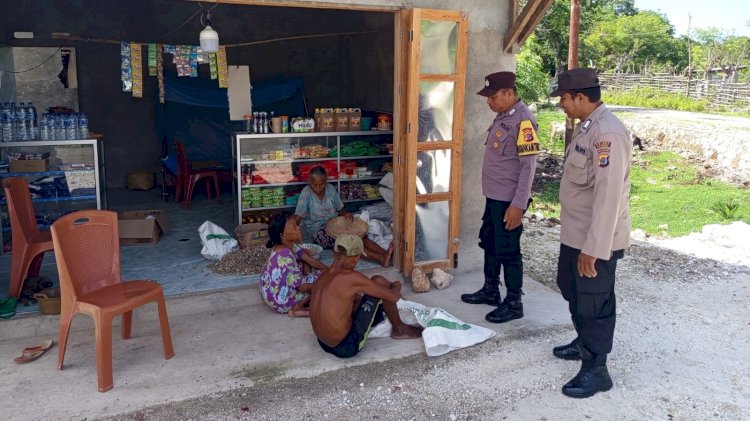 Patroli KRYD Polsek Rote Barat Daya Sekaligus Sosialisasi Pencegahan Premanisme