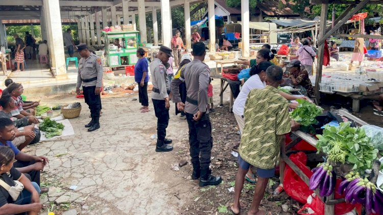 Polsek Rote Tengah Tingkatkan Pengamanan Pada Pasar Siomeda