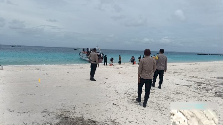 Pospol Ndao Nuse Melakukan Pengamanan di Pelabuhan Ndao