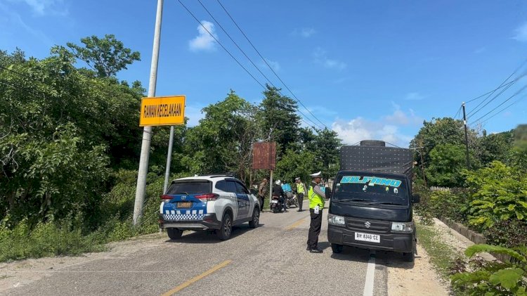 Satgas Kamseltibcarlantas Tingkatkan Edukasi Bagi Pengendara Kendaraan