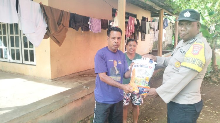 Dukung Astacita Pemerintah, Bhabinkamtibmas Bantu Distibusi Bibit Jagung