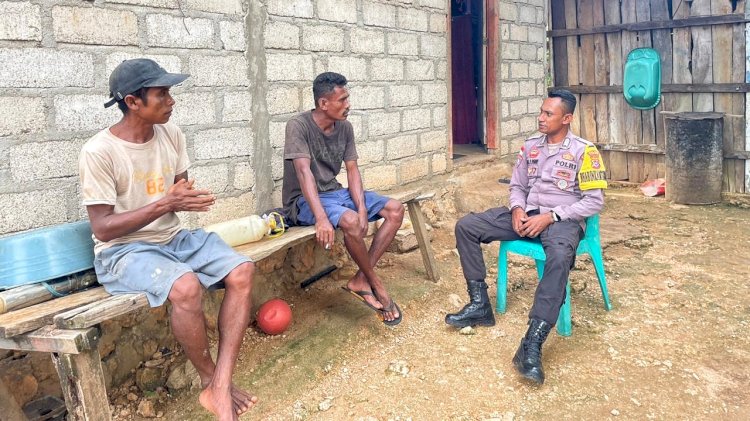 Bhabinkamtibmas Polsek Rote Tengah Lakukan Sambang dan Patroli Dialogis