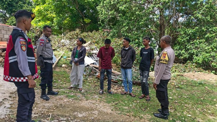 Polsek Rote Tengah Gelar Patroli Dialogis, Pastikan Aktifitas Masyarakat Berjalan Aman