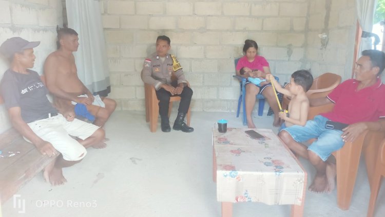 Bhabinkamtibmas Polsek Rote Barat Daya Sambangi Warga Binaan Ajak Jaga Kamtibmas