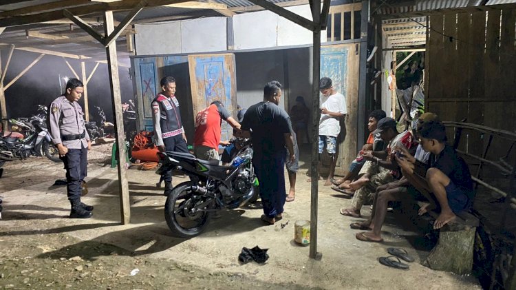 Polsek Rote Selatan Gelar Patroli Malam,  Jaga Kamtibmas Tetap Kondusif