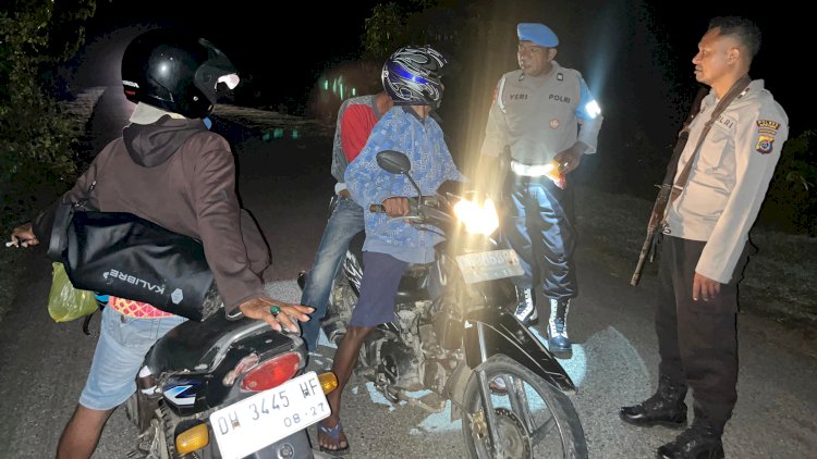 Polsek Rote Barat Lakukan Patroli  Ronda Presisi, Antisipasi Tindak Pidana