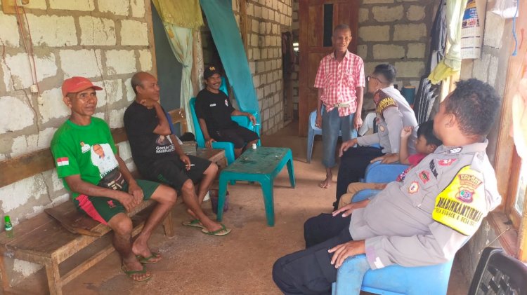 Sambangi Warga,Polsek Rote Selatan Tingkatkan Edukasi Pembinaan Kamtibmas