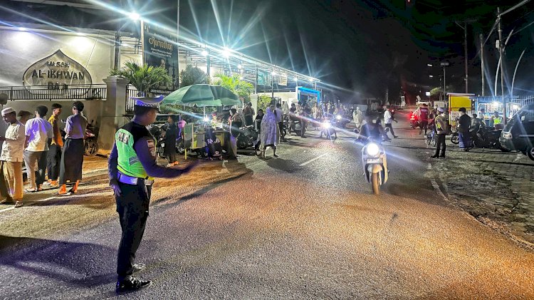 Sat Lantas Polres Rote Ndao Tingkatkan Pengamanan, Wujudkan Kamseltibcarlantas Hingga Sholat Tarawih Berakhir
